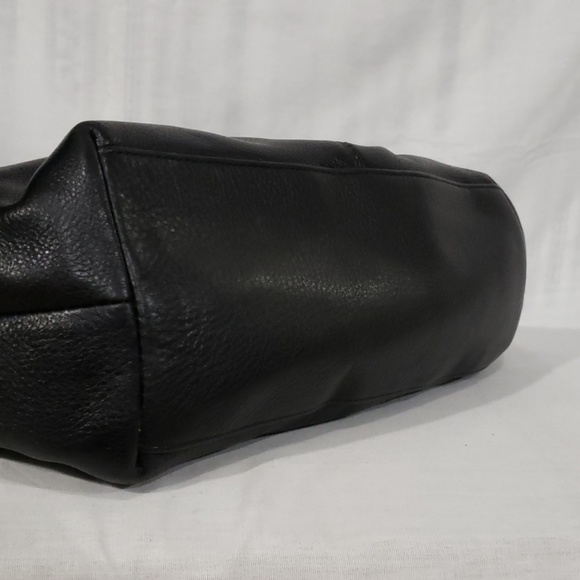 Coach black leather bag - Picture 3 of 8